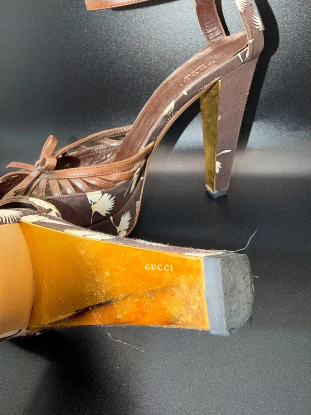 Rare Vintage Gucci Sandals Heels Brown Leather & Flowers Early 2000 Y2K Fits 7.5